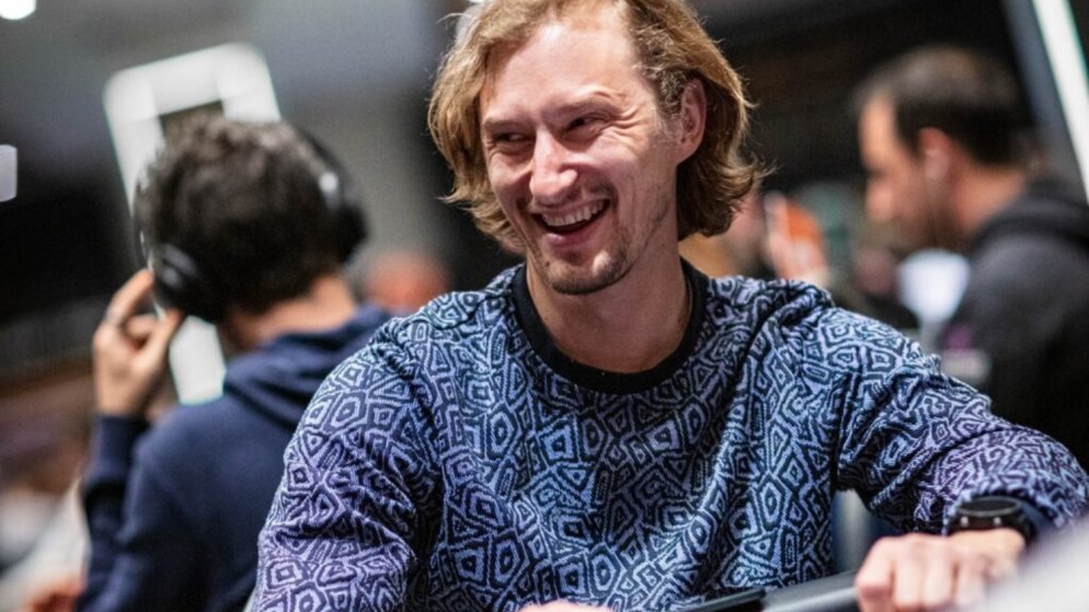 Aku Joentausta lidera o Dia 1B do €5K Million do PLO Grand Slam