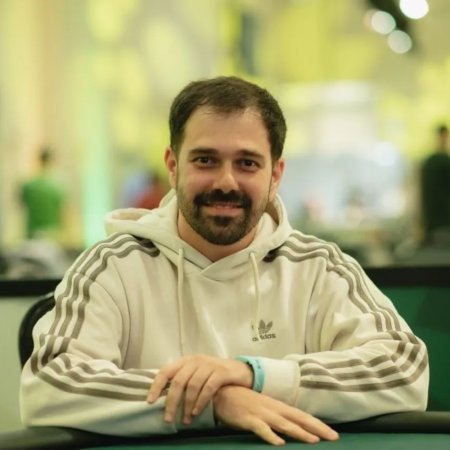 Felipe Boianovsky é o líder no Dia 1 do R$ 25K High Roller do BSOP Summer