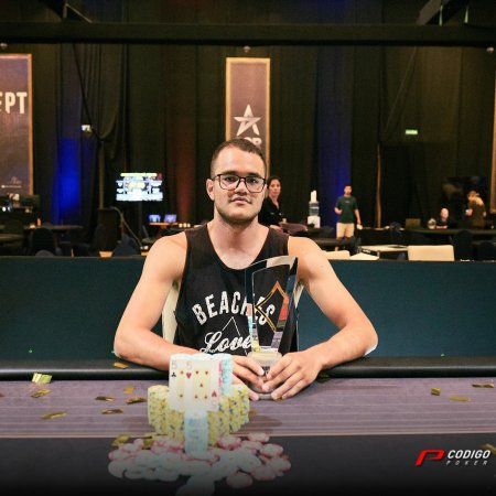 Carlos Serrano é campeão do Main Event da Enjoy Poker Tour