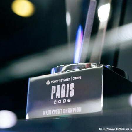 Carlos Rocha puxa sete brasucas no Dia 1A do Main Event do EPT Paris