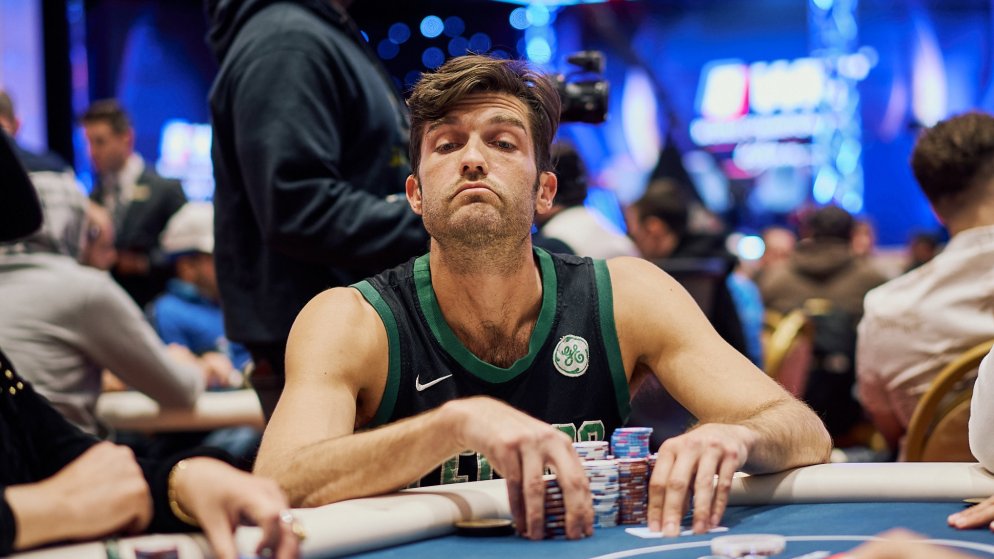 Joe Serock é campeão do US$ 10K NLH PKO do Wynn Millions; João Simão premia