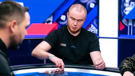 Nazar Buhaiov lidera reta final do Main Event do EPT Paris