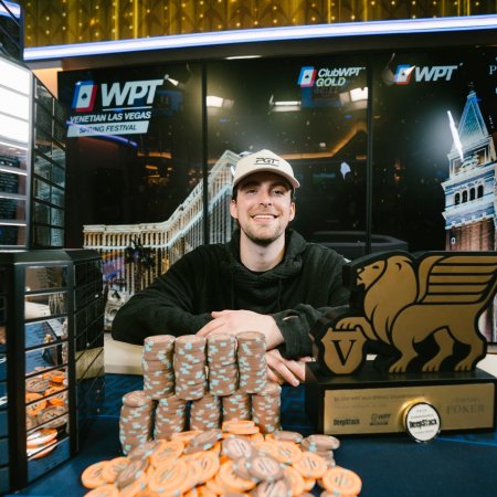 Nick Seward é campeão do WPT Venetian Championship