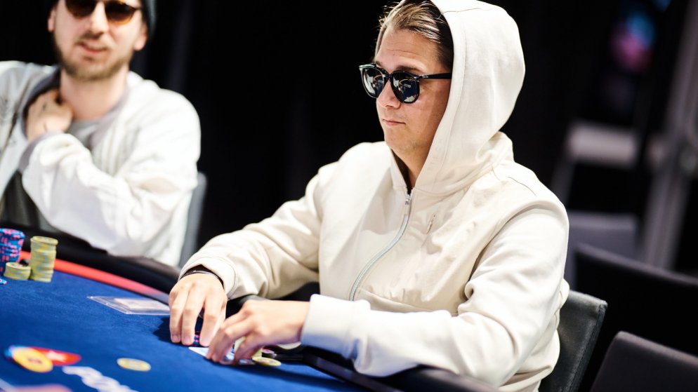 Niklas Astedt é campeão do €50K Super High Roller 2nd Chance do EPT Paris