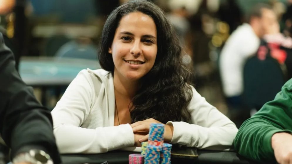 Nayara Rocha é a líder no Dia 1A do Main Event do BSOP São Paulo