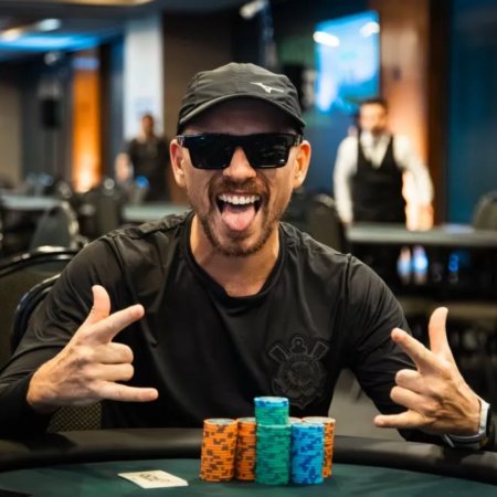 Roger Ruivo lidera FT do R$ 15K Grand High Roller do BSOP São Paulo
