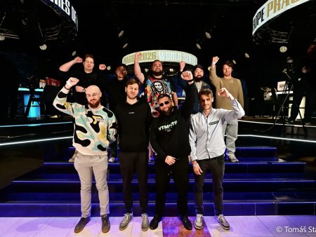 Com apenas US$ 39K em ganhos, Hengtao Zhu tem forte ponta na FT do Main Event da WSOPE
