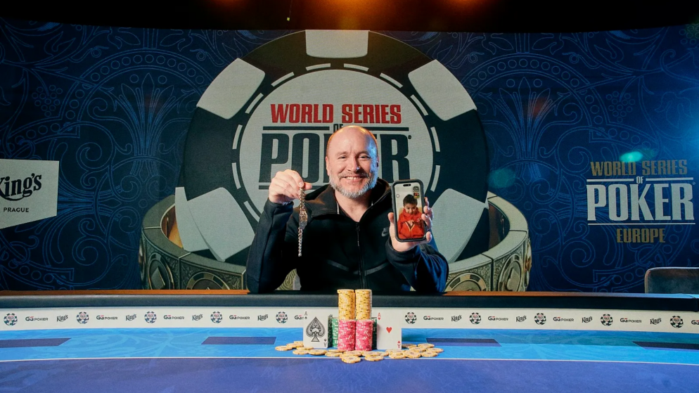 Mike Leah é campeão da Rounder Cup da WSOPE e Fernando Nogami bolha a FT