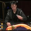 Dan Cates atira cartas no dealer e é expulso do Hustler Casino Live, assista