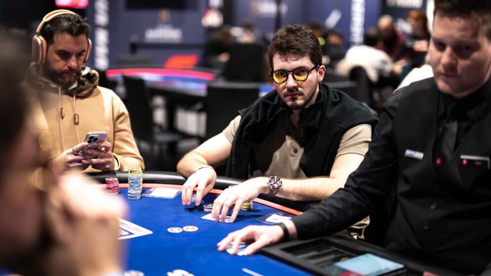 Carlos Ribeiro avança ITM do Dia 2 do €2.700 High Roller do PokerStars Open