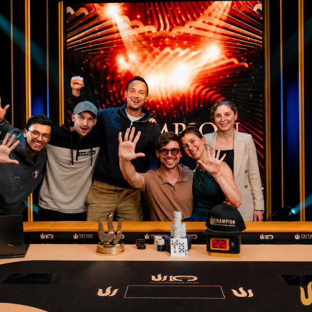Fedor Holz é campeão do US$ 40K Mystery Bounty da Triton Montenegro