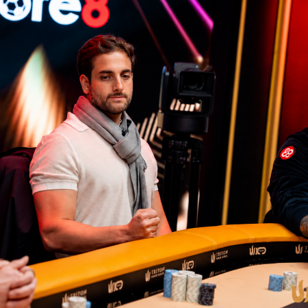João Simão cai na bolha do Main Event da Triton Montenegro