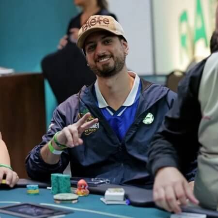 Marcelo Giordano é o favorito entre os quatro finalistas do R$ 15K Grand High Roller do BSOP Rio Quente