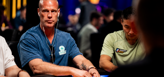 Patrik Antonius é o líder entre os 20 finalistas do Evento #3 da Triton Montenegro