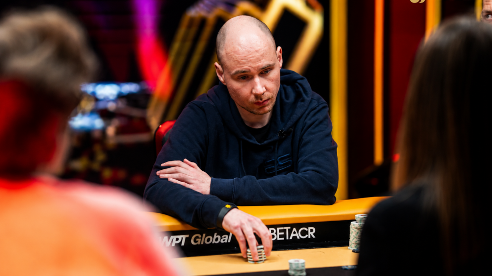 Tobias Schwecht lidera sete finalistas do US$ 30K NLH/PLO da Triton Montenegro
