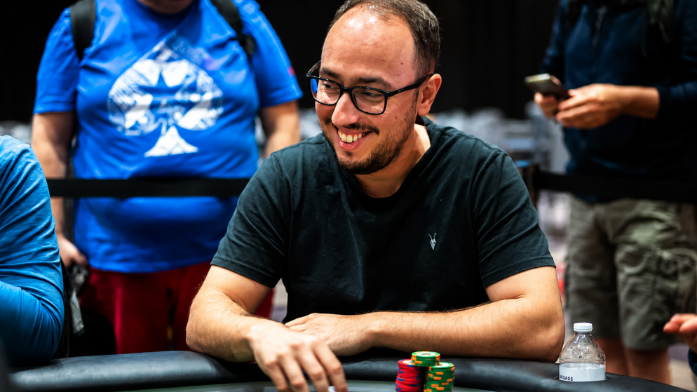Barak Wisbrod lidera reta final do US$ 25K High Roller 8-Max da WSOP; brasileiros caem fora do ITM