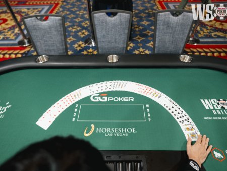 Erro de dealer na mão decisiva gera polêmica e define campeão do COLOSSUS na WSOP, assista