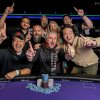 Homan Mohammadi supera field de 7.538 entradas e conquista primeiro bracelete da WSOP