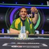 João Simão conquista quarto bracelete e prêmio milionário na WSOP