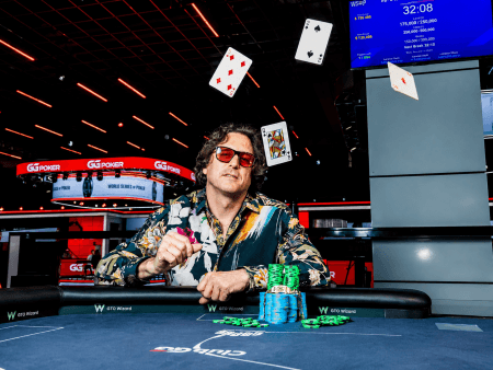 Michael Casella evita octa de Nick Schulman com cravada no Evento #8 da WSOP