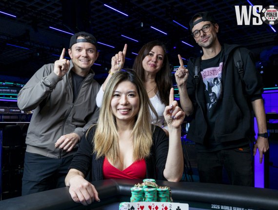 Michelle Chin conquista primeiro bracelete da carreira na WSOP e faz história no 2-7 Triple Draw