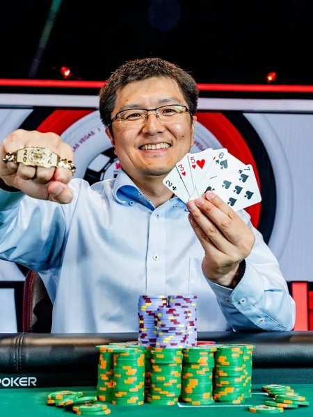 De um único blind ao título: Naoya Kihara protagoniza uma das maiores viradas da WSOP e conquista o segundo bracelete