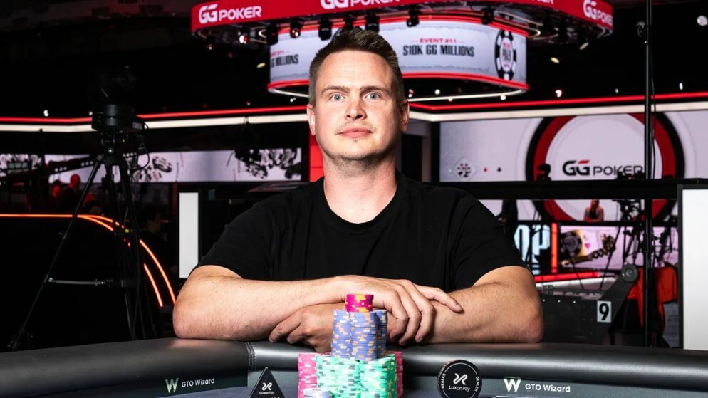 Stephen Hubbard leva bracelete de No-Limit 2-7 Lowball Draw da WSOP