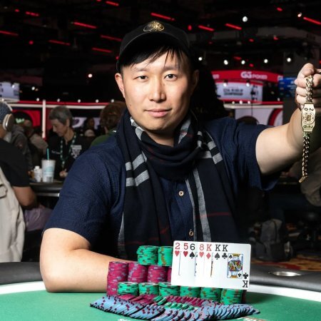 James Cheung conquista primeiro bracelete da WSOP ao vencer torneio de Seven Card Stud