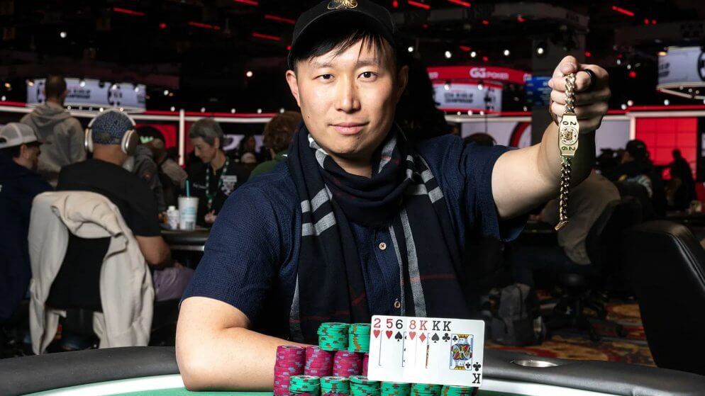 James Cheung conquista primeiro bracelete da WSOP ao vencer torneio de Seven Card Stud