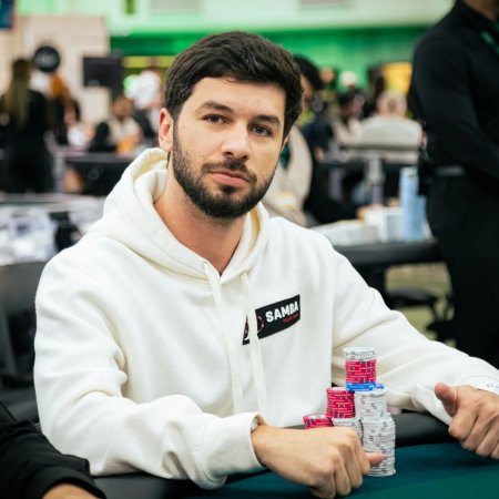 Bernardo Soares é o líder entre os 12 finalistas do R$ 6K Mini Championship