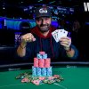 Daniel Negreanu vence High Roller de PLO da WSOP e conquista o oitavo bracelete da carreira