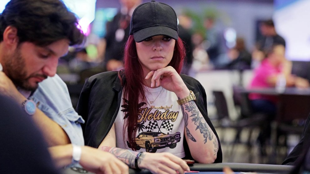 Juliana Polli avança com forte ponta no Dia 1A do Main Event do BSOP Winter