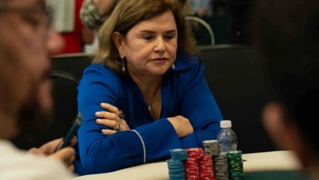Lúcia Risson é campeã do paralelo US$ 200 Daily Deepstack