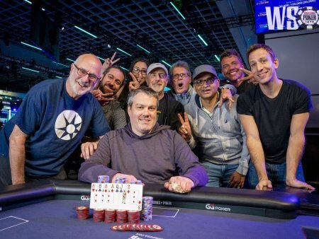 Matt Grapenthien conquista segundo bracelete ao vencer Championship de Seven Card Stud Hi-Lo da WSOP