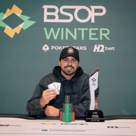 Pedro Ferrer bate J-J e é campeão do R$ 25K Invitational do BSOP Winter