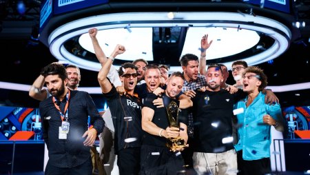 Manuel Ferrari confirma favoritismo e é campeão do Main Event do EPT Barcelona