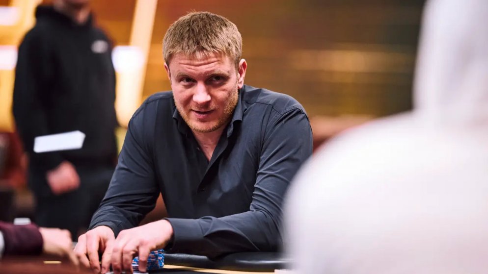 Sam Soverel confirma favoritismo e é campeão do Evento #1 da PGT PLO Series