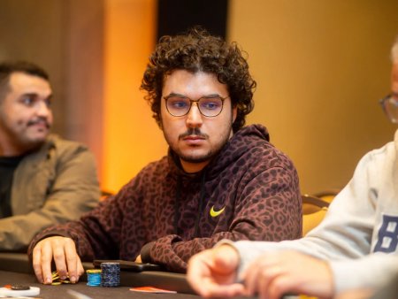 Younes Maghous lidera trio brasuca na FT do Main Event Medium do WCOOP