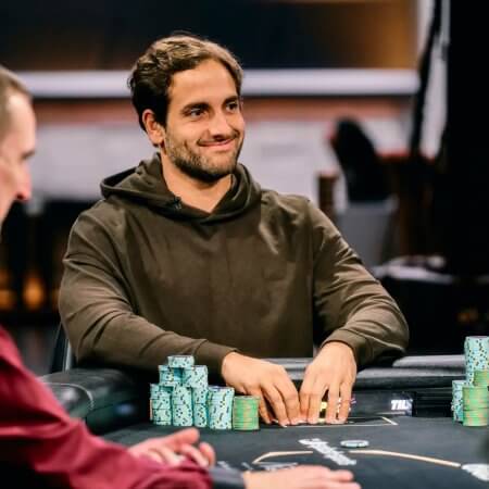 João Simão é o vice-líder na FT do US$ 100K Super High Roller Bowl de PLO